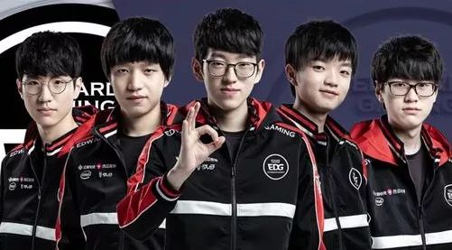 更是对球队 更是对球队