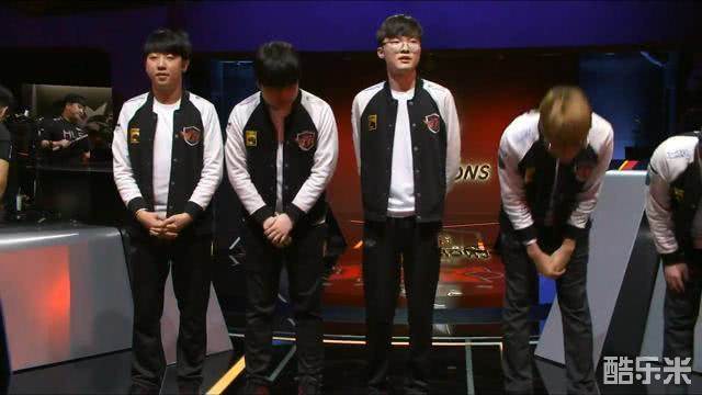 擁擠成為了 擁擠成為了